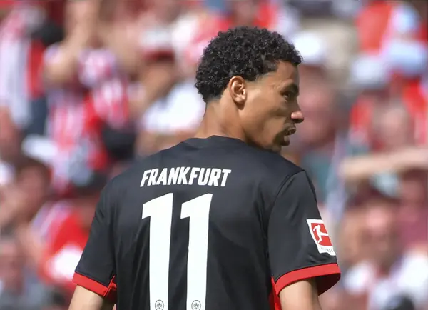 ‘Him Over Delap, I’m Praying’ ‘Huge Mistake’ Fans React To Claims Chelsea Have Held “Concrete Talks” Over £84M Deal