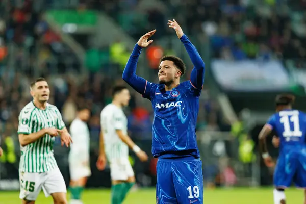 Chelsea Should Use £25m Saved On Sancho To Buy AC Milan Star Amid Stalled Negotiation – Opinion