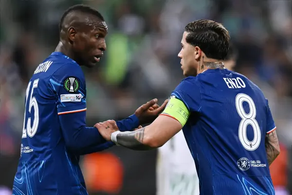 REPORT: £50m Chelsea Star Told That He “Isn’t Indispensable” Amid Exit Rumours