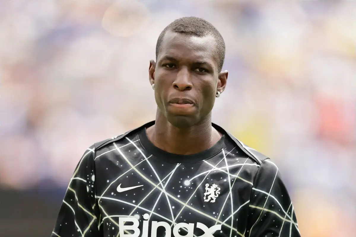 ‘Not a CHANCE’ ‘Somebody Tell Dem’ Fans React As Sky Journalist Claims Club Will Try To LOAN £80M Chelsea Striker