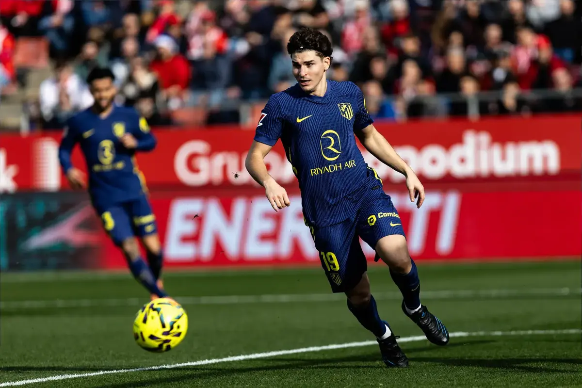 “I Pray”, “Better Than Delap”: Chelsea Fans React To Interest In £87m Former Man City Star