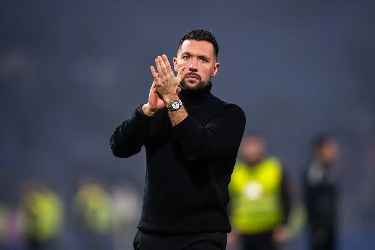 Manager (Who Has Won 15 Of His 16 League Games This Season) Speaks Out On Chelsea Links