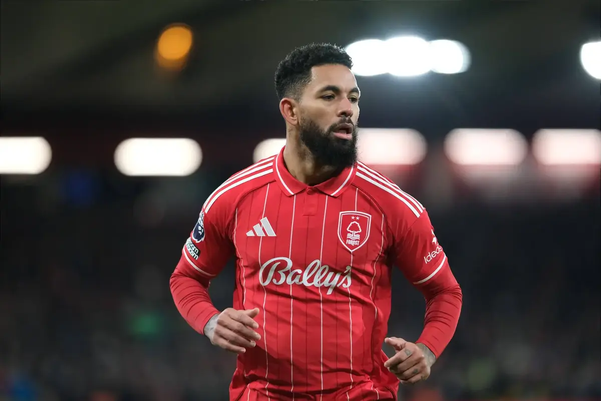 4 Midfielders Chelsea Could Sign Instead Of Douglas Luiz Before The Transfer Window Closes