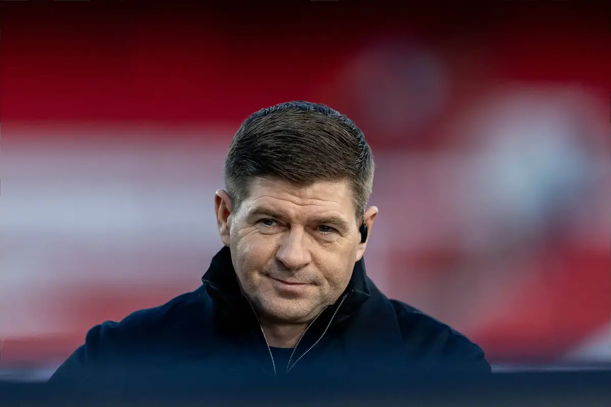 Steven Gerrard Says Chelsea Are “A Completely Different Animal” When One Player Performs At His Best