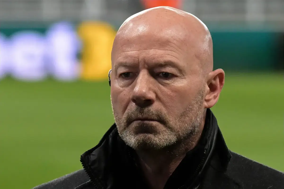 Alan Shearer Pinpoints What Rosenior “Has To Change” If Chelsea Are To Qualify For The Champions League