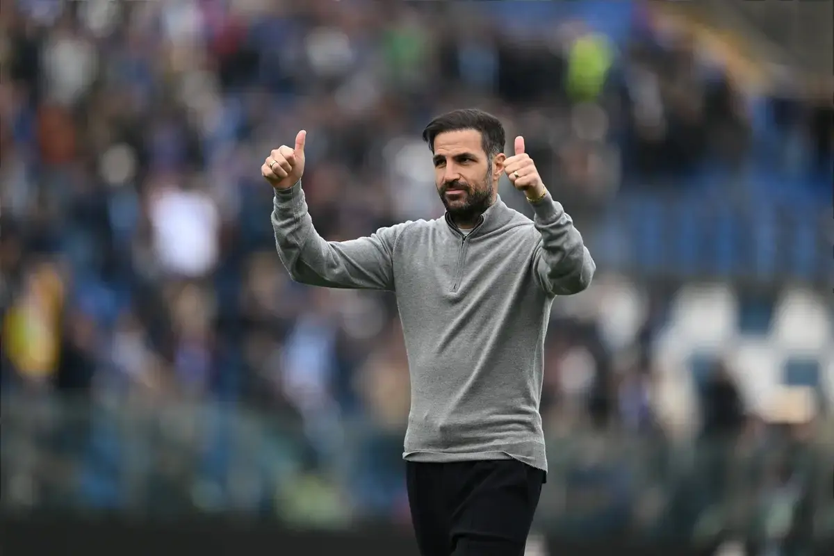 “They Have To Change” – Rosenior Given Brutal Sack Verdict As Chelsea Are Told To Replace Him With Serie A Head Coach