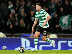 £52M Release Clause Is "Negotiable" As Chelsea Vie With Liverpool And Man United For 24 y/o Defender