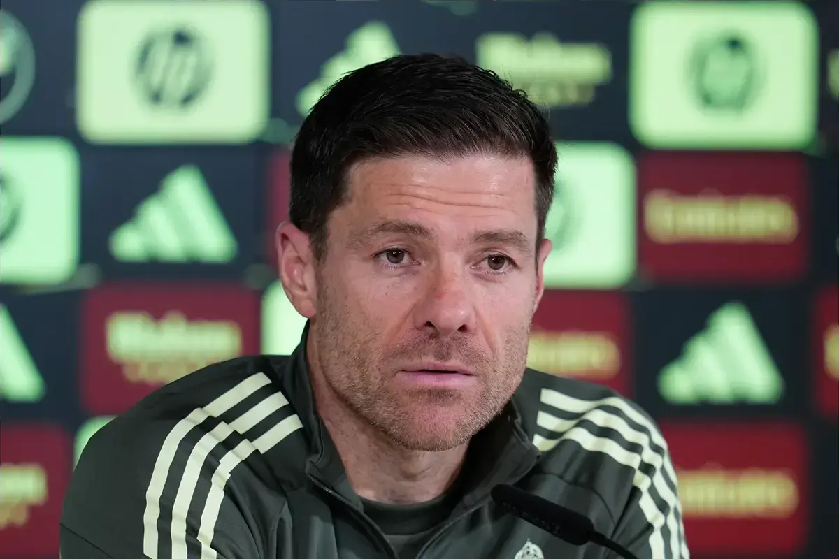 Chelsea Told To DOUBLE Their Opening Bid For Cucurella Replacement Who Alonso Has ‘Asked’ For
