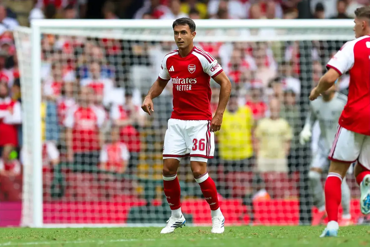 Insider Claims Potential Raid On Arsenal Is “One To Watch” As Alonso Makes Chelsea Transfer Request
